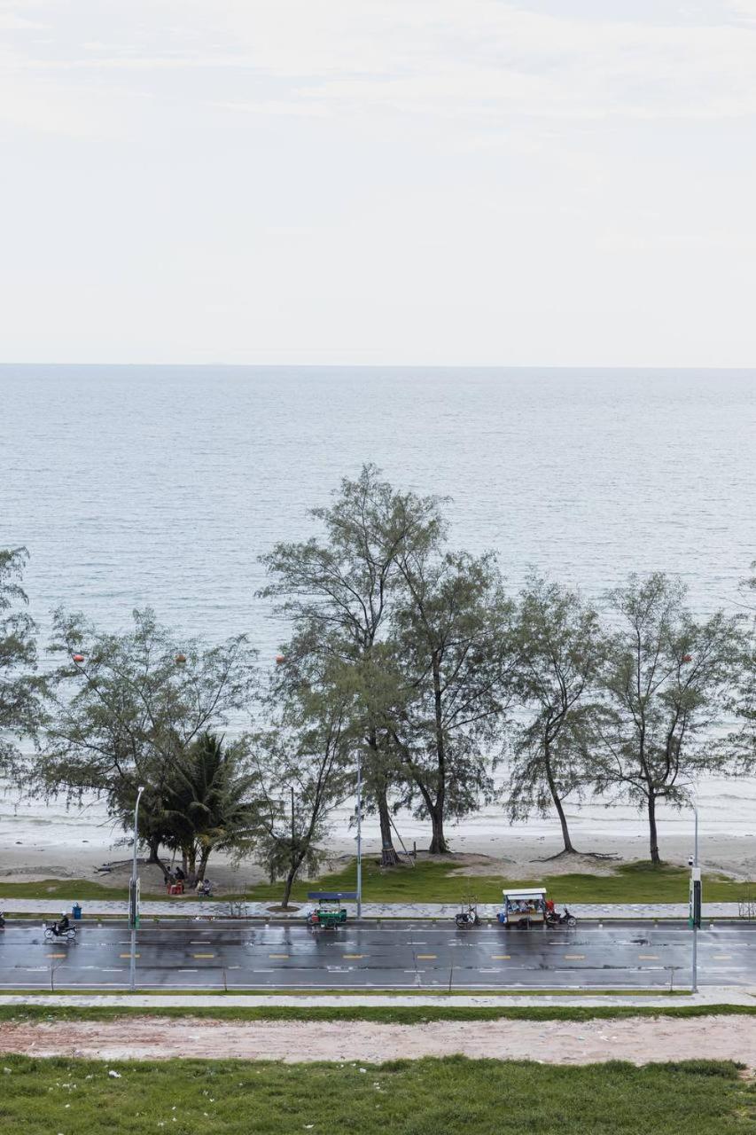 Otres Beach Hotel Sihanoukville Exterior photo